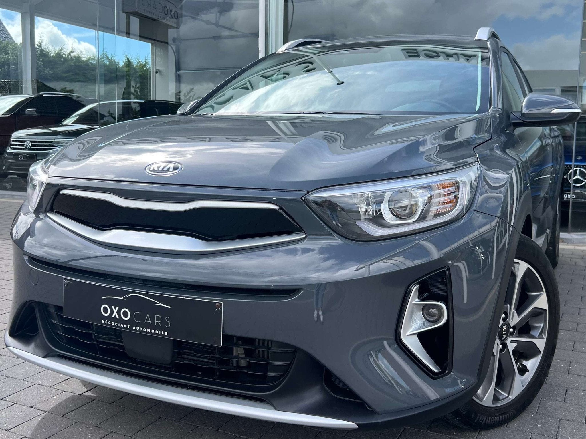 Kia Stonic 1.0 T-GDI 100CV / GRAND ECRAN / CARPLAY / CAMERA, Auto's, Kia, Bedrijf, Te koop, Stonic, ABS, Airbags, Airconditioning
