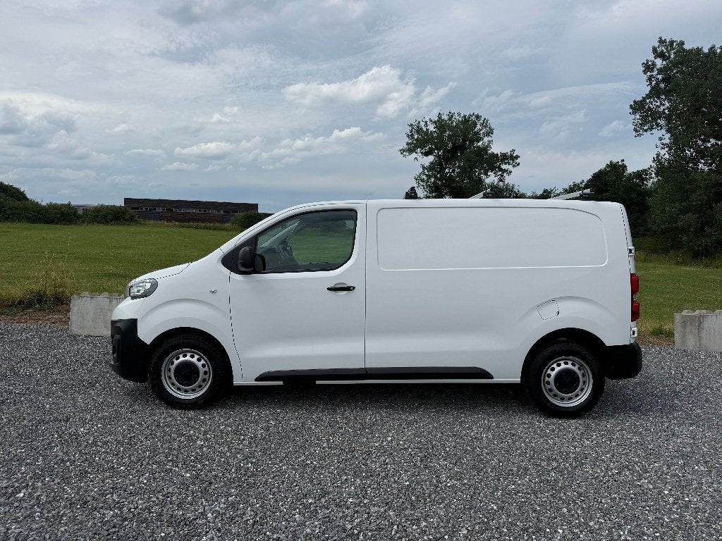 Peugeot Expert 2.0Hdi L2 **Clim Cruise Attelage**, Essai à domicile, Achat, Euro 6, Entreprise