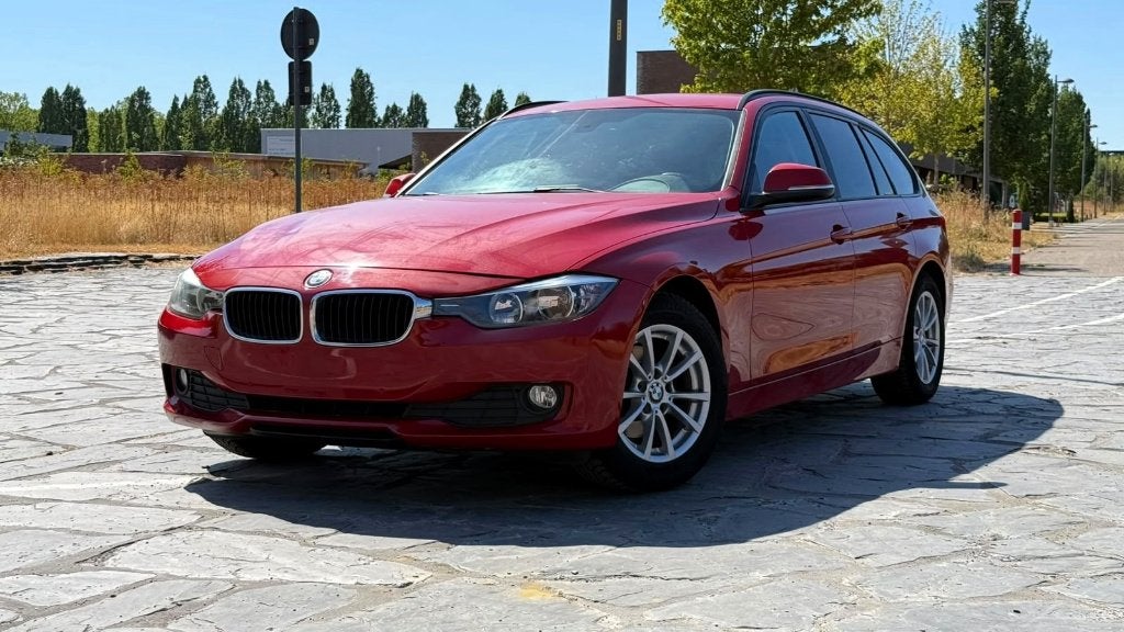 Bmw 316i  Navi/Leder/Pdc, Auto's, 100 kW, Dealer onderhouden, Achterwielaandrijving, 4 cilinders
