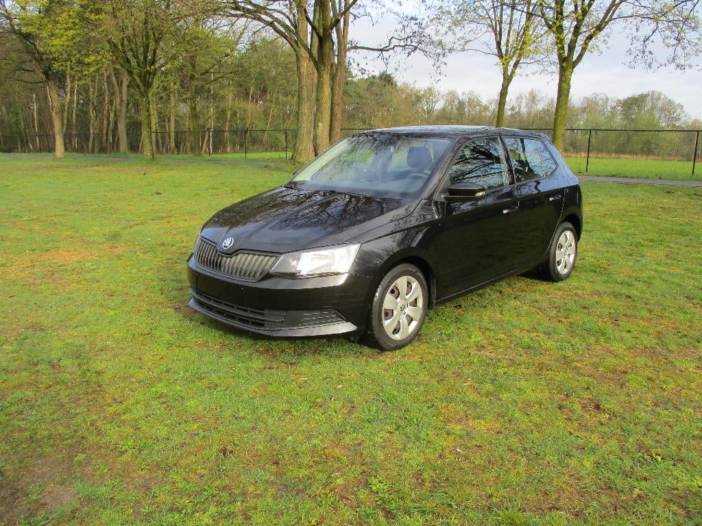 SKODA FABIA AMBITION 1.0 BENZ BJ 2017 134.000KM+ CAR PASS!., Auto's, Voorwielaandrijving, Stof, Euro 6, 4 cilinders
