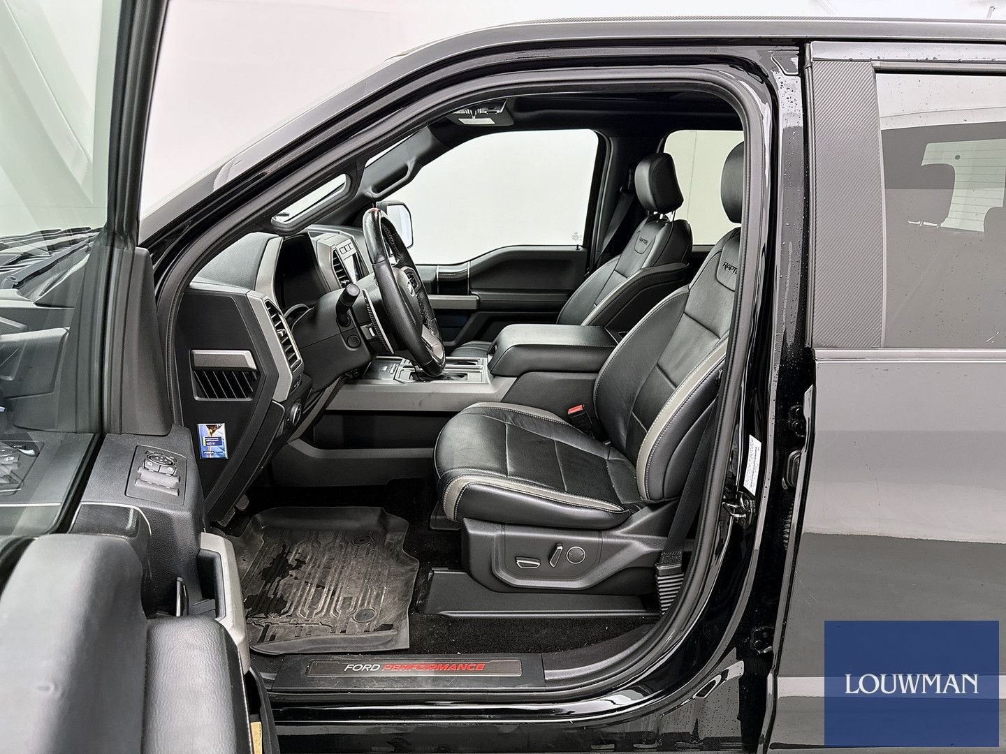 Ford USA F150 3.5 V6 Ecoboost SuperCrew Raptor Black Rhino w, Autos, Entreprise, Carnet d'entretien, Automatique, LPG