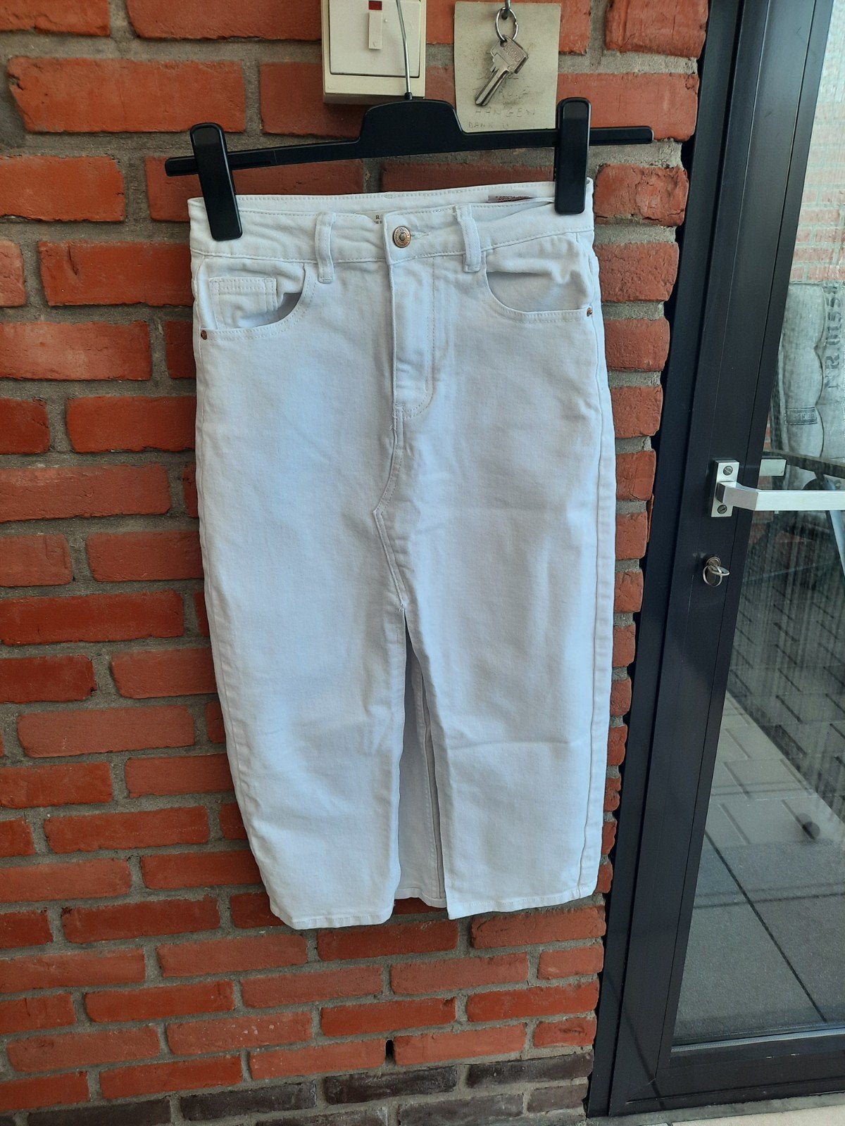 jupe en jean blanche taille S, Enlèvement, Comme neuf, Blanc, W28 - W29 (confection 36)