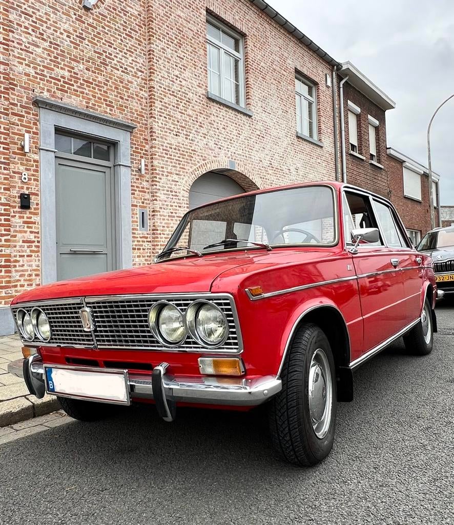 LADA van 1978 in originele staat, Auto's, 4 deurs, Overige modellen, Leder, Rood