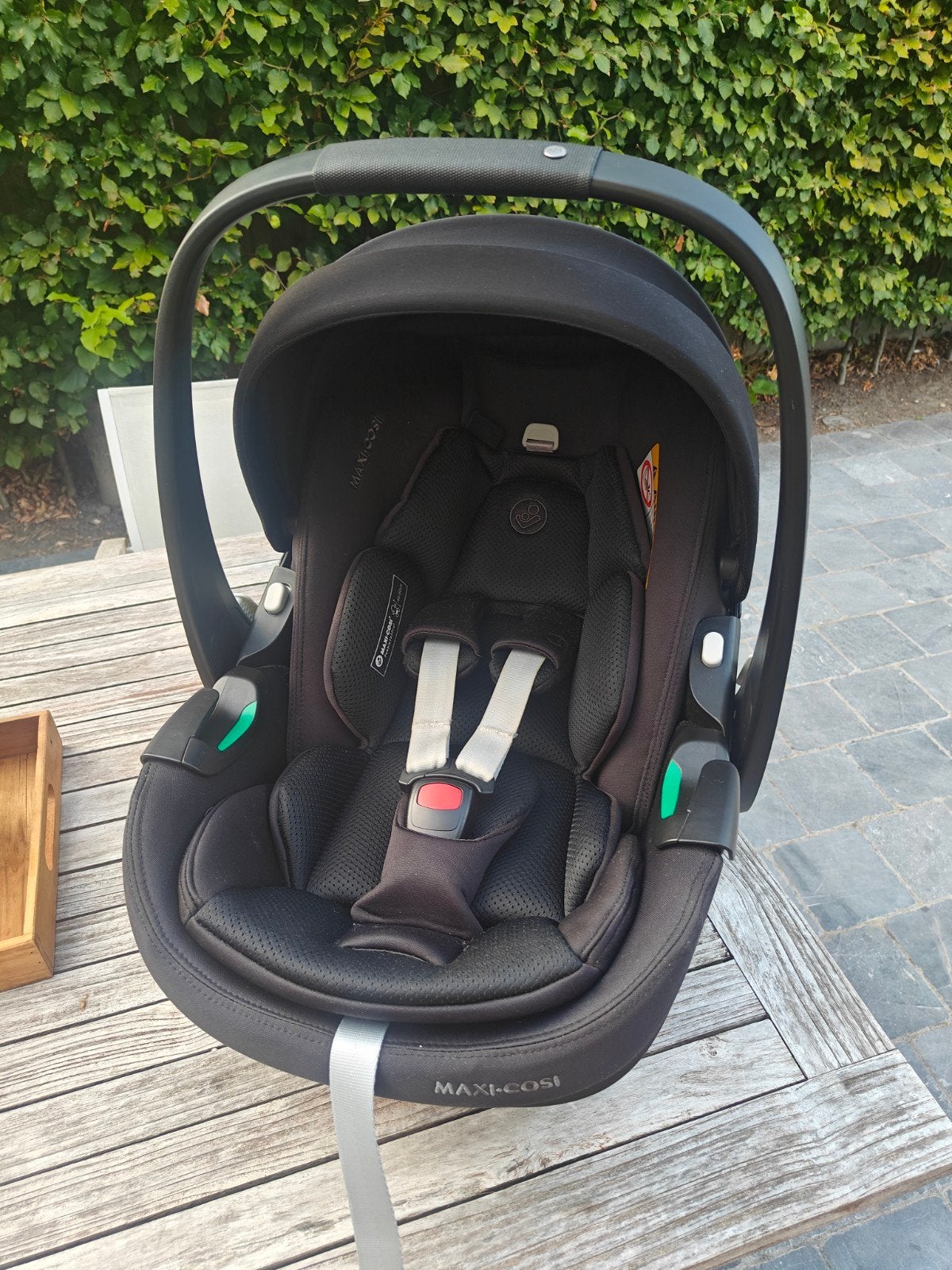 Maxi-Cosi Pebble Pro 2 + FamilyFix Pro Base, Enlèvement, Maxi-Cosi