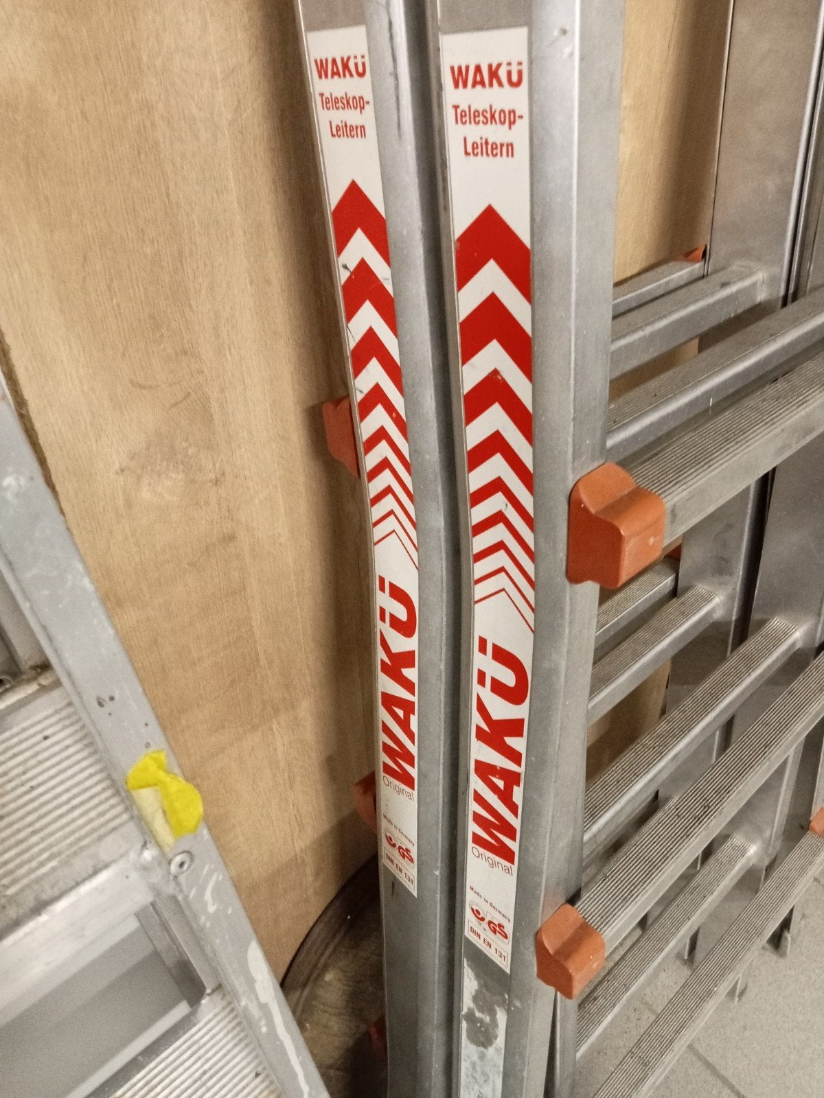 Waku 4X 4 ladder stelling, Doe-het-zelf en Bouw, Ophalen