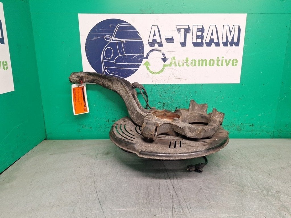 FUSEE AVANT DROITE Land + Range Rover Discovery IV (LAS), Autos : Pièces & Accessoires, Campus Kronberg 7
61476  Kronberg im Taunus, DE