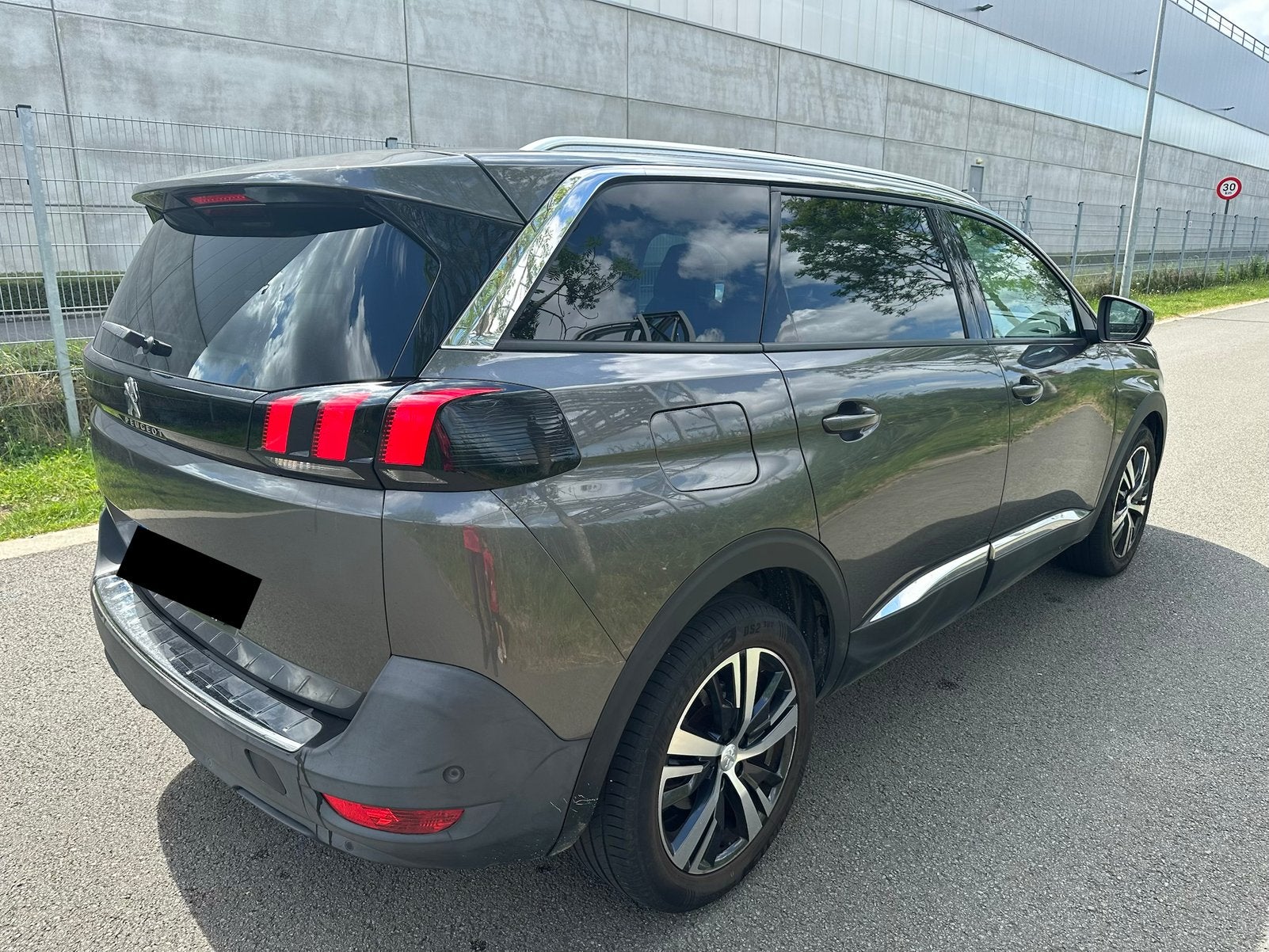 Peugeot 5008|1.2 Benzine| 140.000Km| 7 Plaatsen!, Auto's, Peugeot, Monovolume, Euro 6, 7 zetels, Handgeschakeld