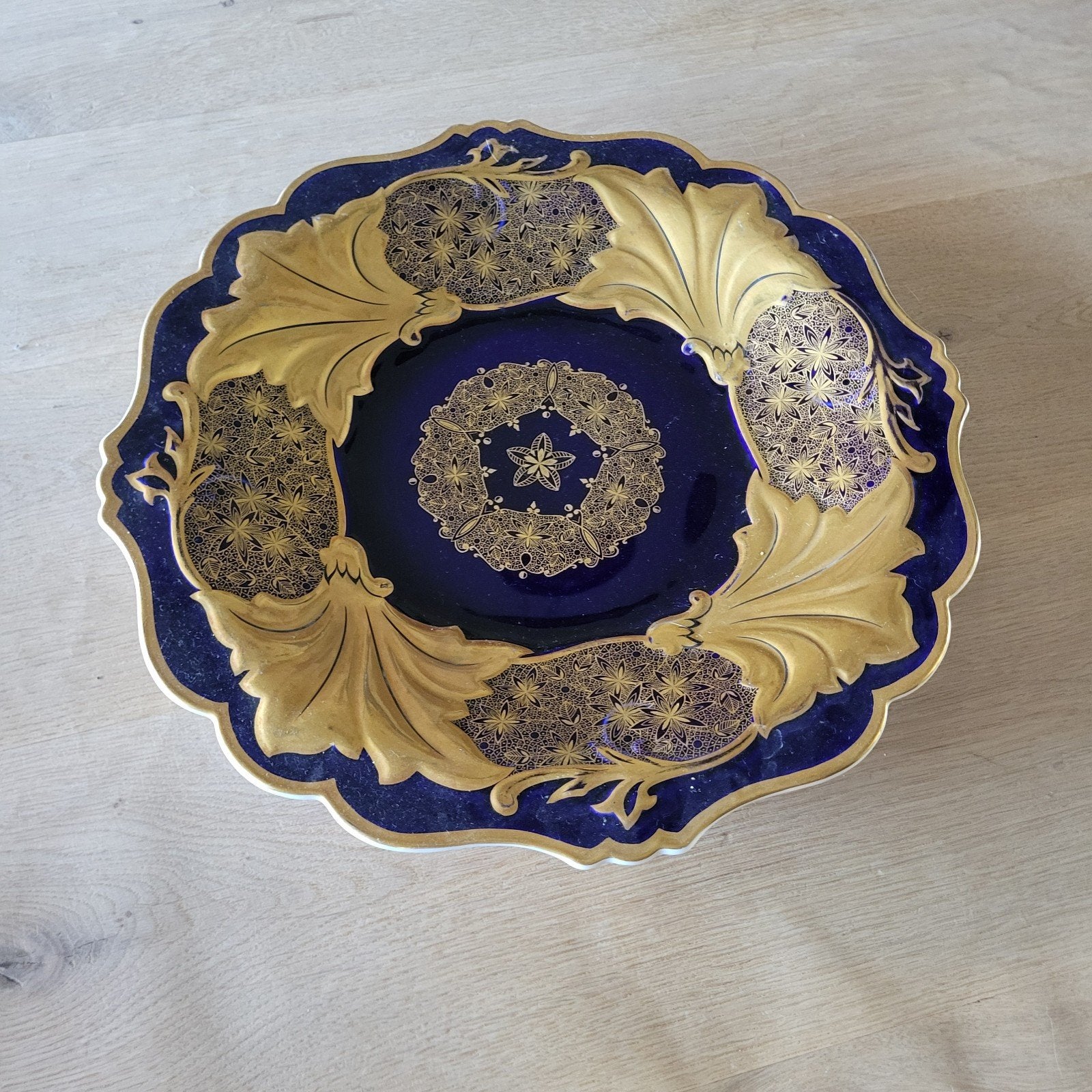 Echt Weimar porzellan antieke sierbord.Kobaltblauw en goud, Ophalen