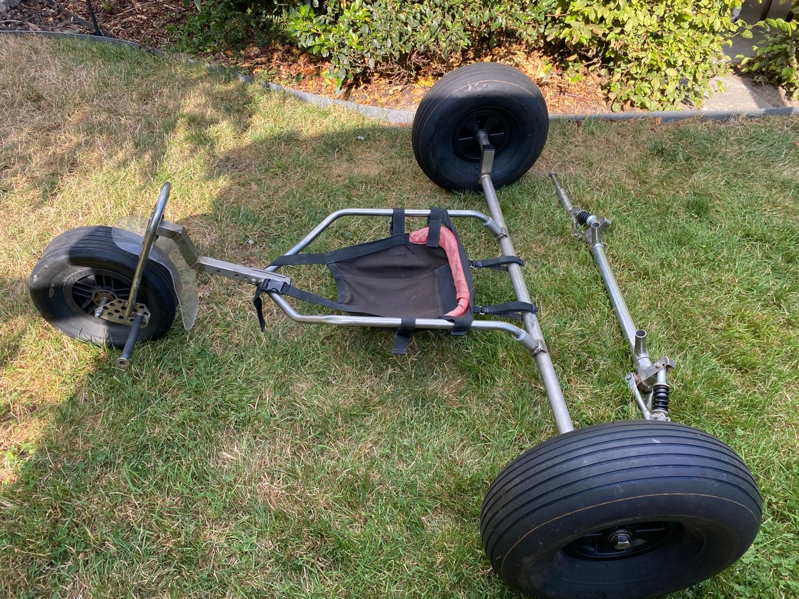 Monster kite buggy, Sports & Fitness, Cerf-volant, Enlèvement, Utilisé