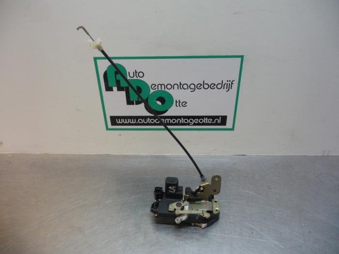 Serrure portière mécanique 4portes arrière gauche d'un La, Land Rover, -, Utilisé, -