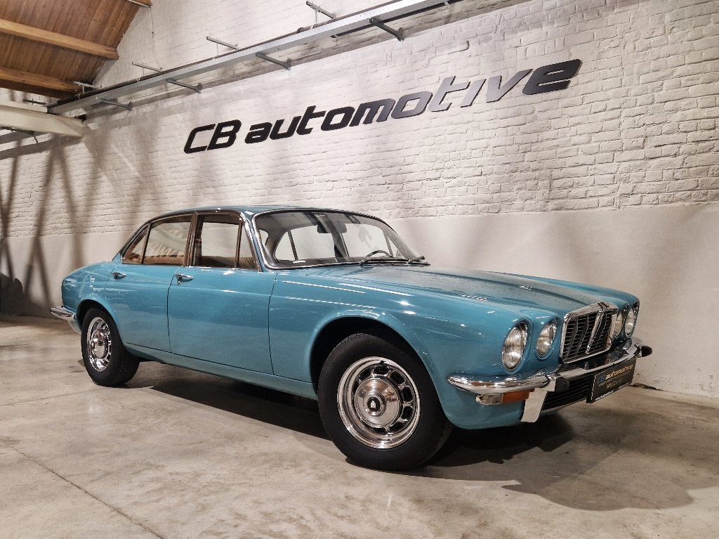 Voiture classique Jaguar XJ6 4.2, Autos, Achat, XJ, 6 cylindres, Automatique