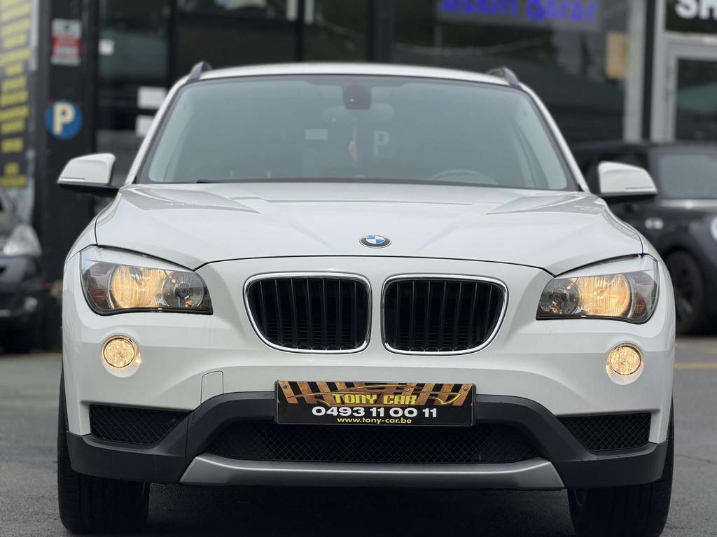 BMW X1 X1 2.0i sDrive18*CLIMA*BT*USB*JANTES*GARANTIE 12M, Auto's, X1, Lichtsensor, 4 cilinders, Bedrijf