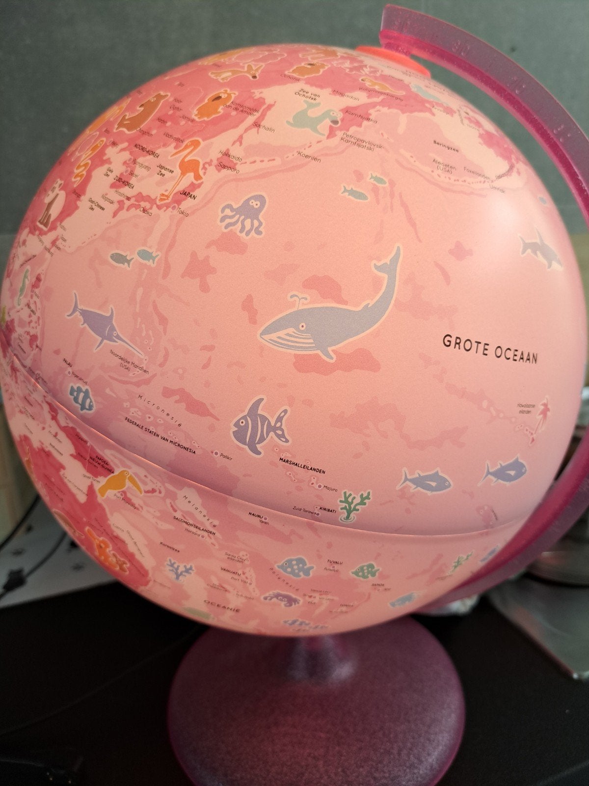 Mooie wereldbol, Ophalen, Nieuw