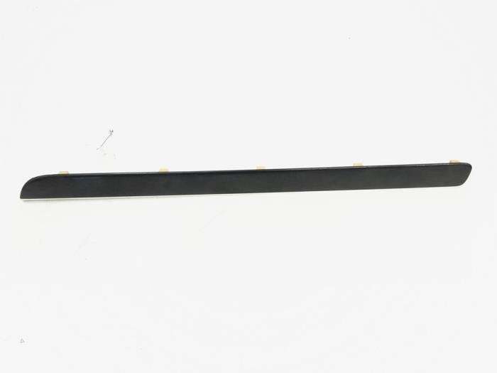 Dashboard sierlijst van een Volkswagen Golf, Gebruikt, -, Volkswagen, -