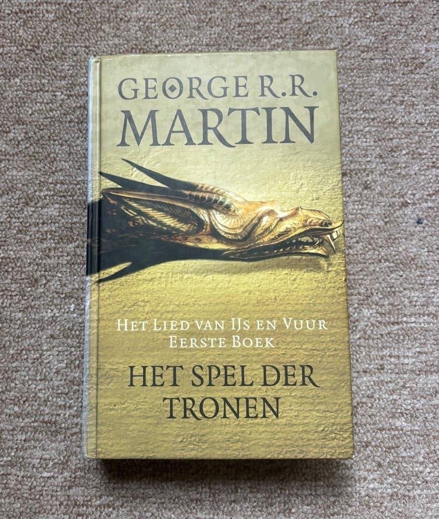 Game of Trones/ Spel der Tronen boek 1, Livres, Fantastique, Enlèvement ou Envoi, Utilisé, George R.R. Martin