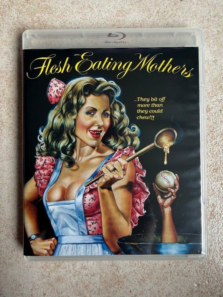 Flesh eating mothers. Vinegar syndrome. Blu ray + dvd, Ophalen of Verzenden, Zo goed als nieuw, Horror