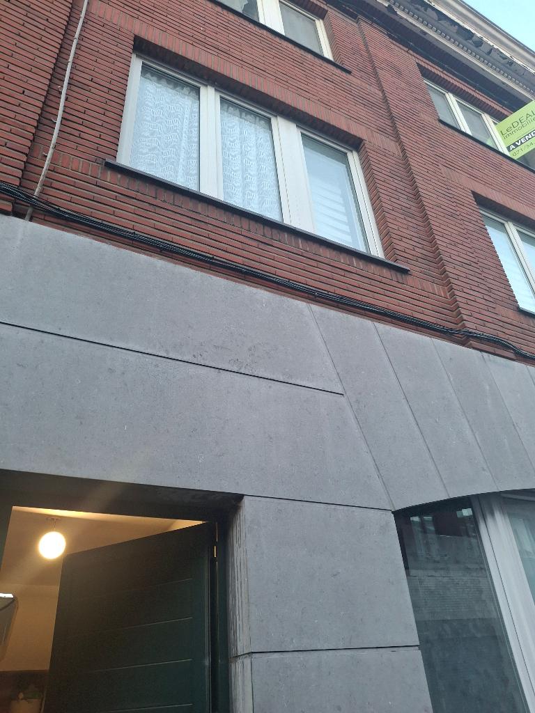 Maison, Immo, Maisons à vendre, Charleroi, Jusqu'à 200 m², Logement en étage, B