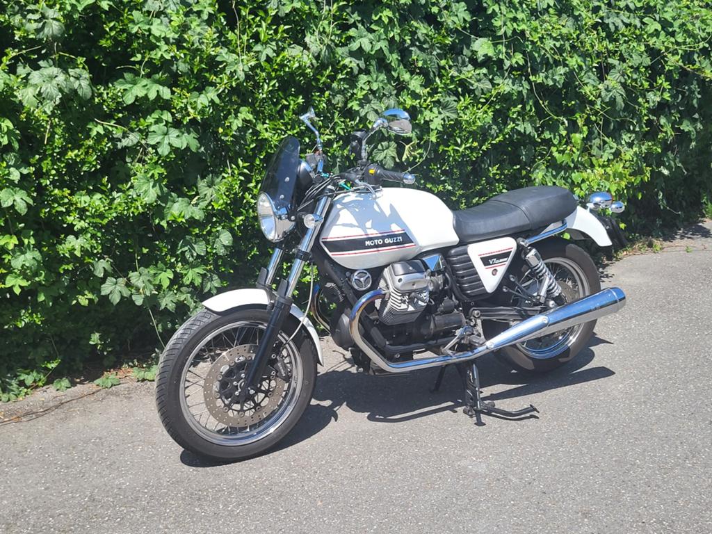 Moto Guzzi V7 Classic wit, Motoren, 750 cc, 2 cilinders, Gebruikt, Particulier
