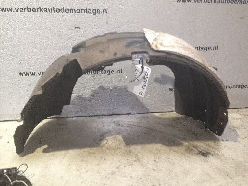 BINNENSPATSCHERM LINKS VOOR Ford EcoSport (JK8), Gebruikt, Ophalen of Verzenden, Ford-Werke GmbH, Henry-Ford-Straße 1 50735 Köln, DE