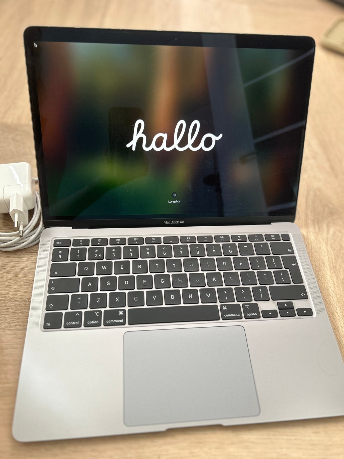 MacBook Air 13 inch 2020 i5 8GB RAM 256GB SSD, Computers en Software, Ophalen, 256 GB, Qwerty, 8 GB
