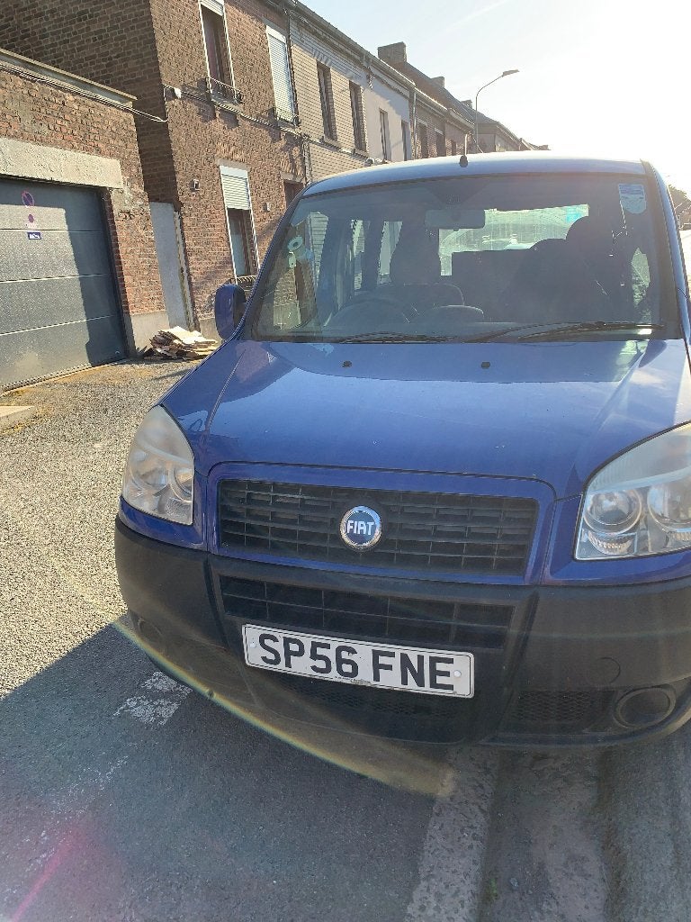 Fiat Doblo, Auto's, Voorwielaandrijving, Doblo, Blauw, Handgeschakeld
