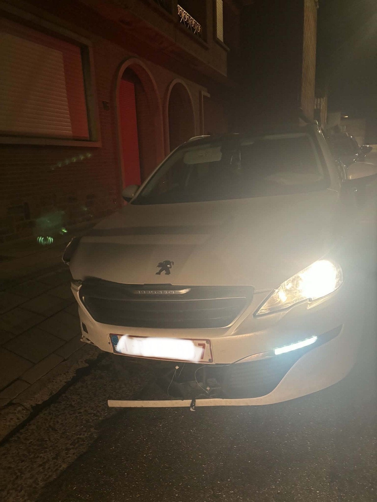 accidente Peugeot 308, Ophalen, Peugeot