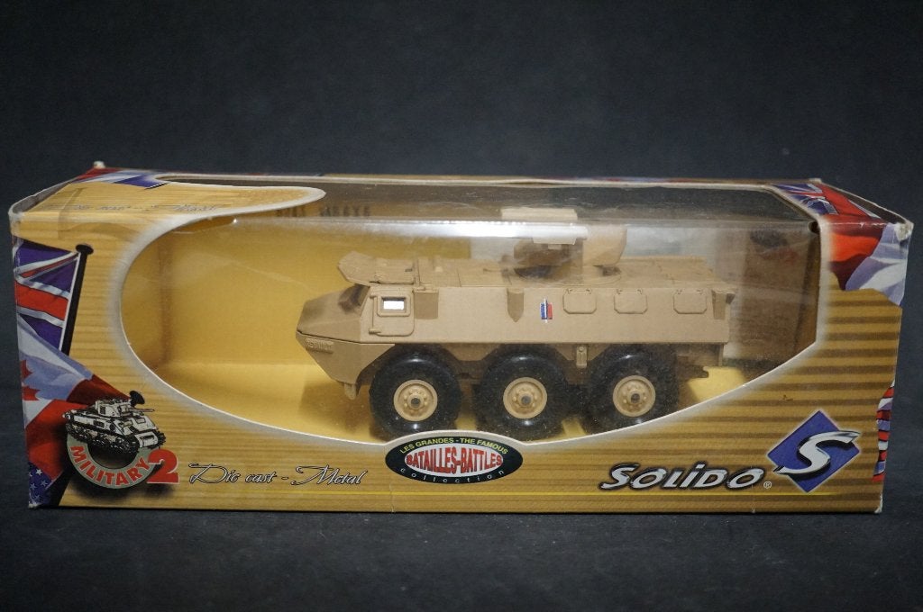 Véhicule blindé Solido Renault VAB 6X6 - 1/50 - TOP, Enlèvement ou Envoi, Comme neuf