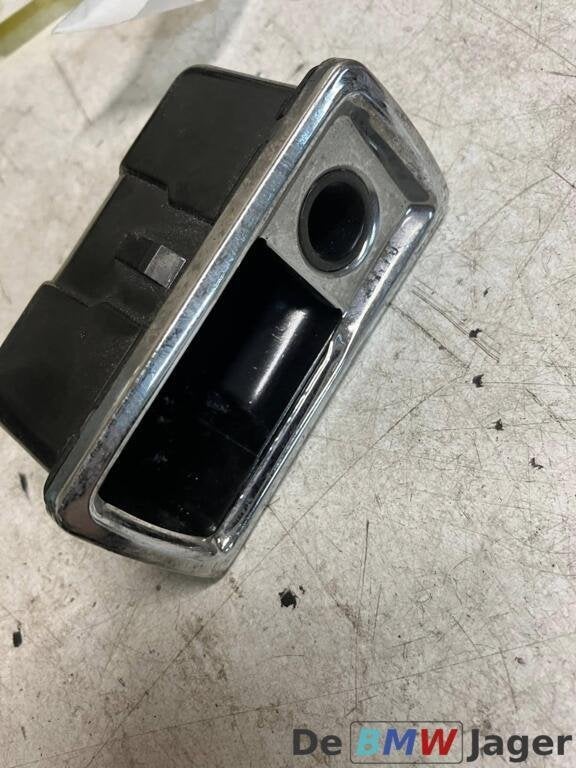 Asbak BMW 7-serie E38 8175111, Auto-onderdelen, Gebruikt, Ophalen of Verzenden, BMW, BMW