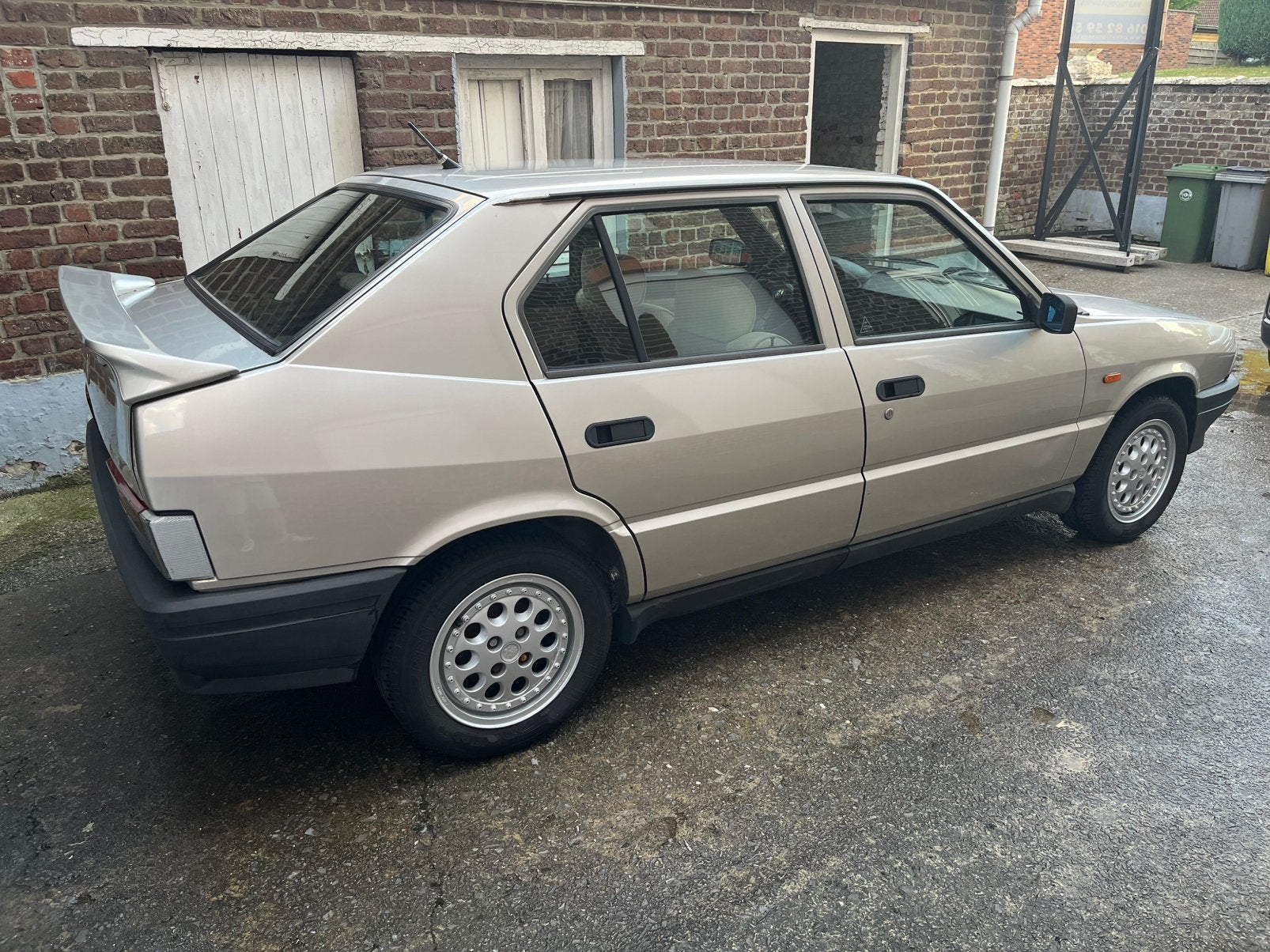 Alfa Romeo 33 1.3S 1988, Autos, Achat, Boîte manuelle, 960 kg, Particulier