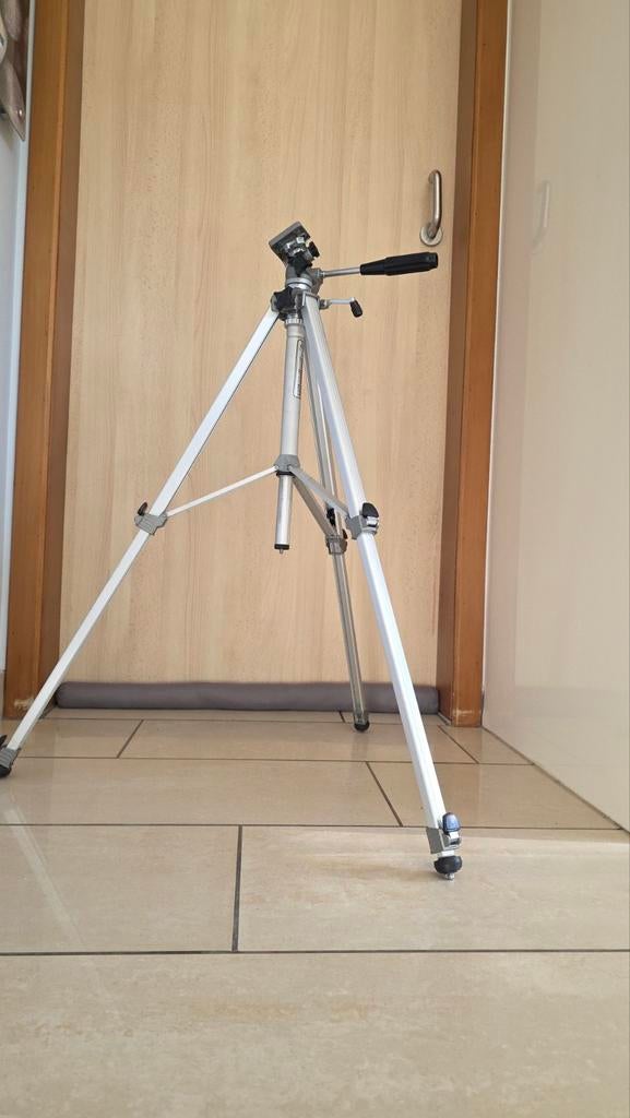 Velbon TWL-3 W-Lift statief tripode, Ophalen