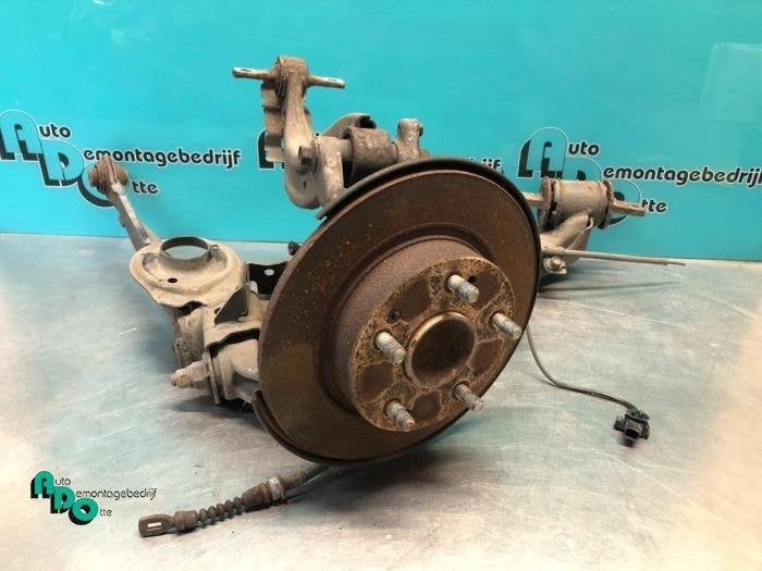 Fusee rechts-achter van een Honda Civic (Civic 06-), Honda, Gebruikt, -, -