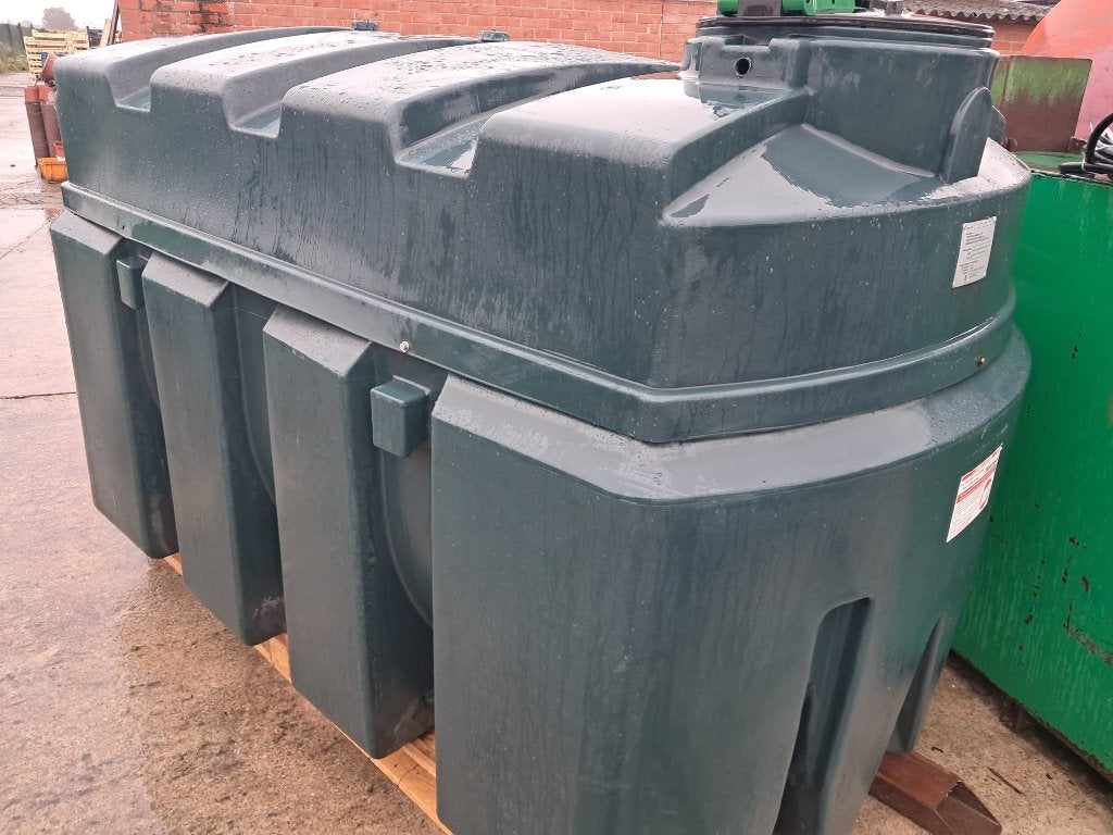 Mazouttank 2500 liter dubbelwandig, Enlèvement