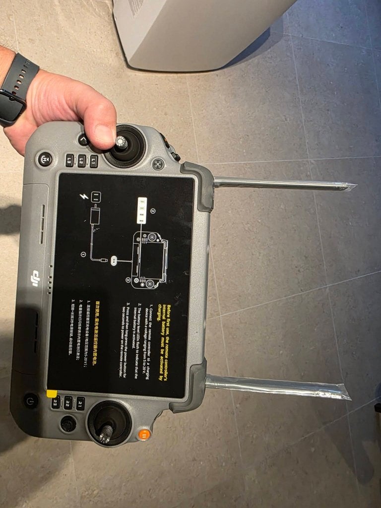 DJI RC Plus2 TKPL2. Nooit gebruikt, Audio, Tv en Foto, Ophalen of Verzenden, Nieuw, Professionele drone, DJI