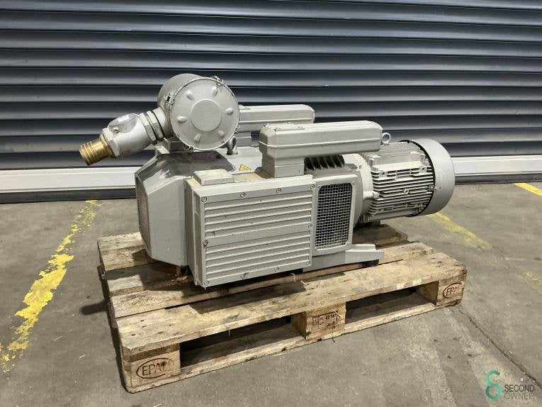 Vacuümpomp Becker VTLF 250 2008, Zakelijke goederen