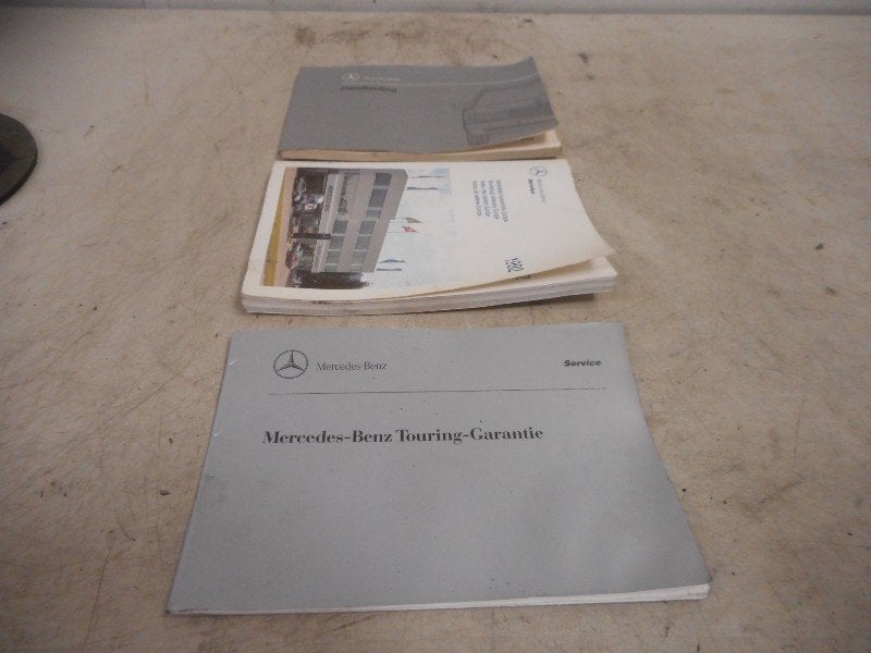 MANUEL UTILISATEUR NOTICE Mercedes-Benz 190 (W201), Autos : Pièces & Accessoires, Mercedes-Benz, Utilisé, Dialog.mb@mercedes-benz.com