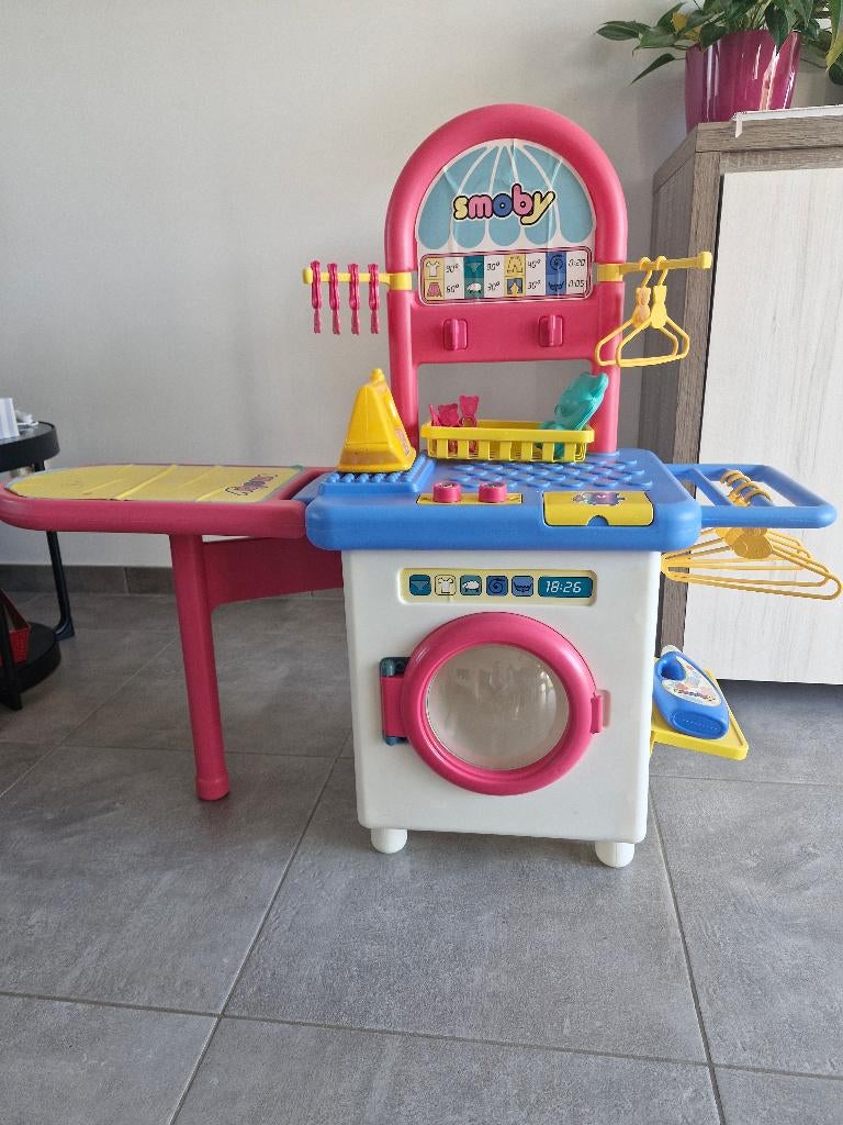 Jeu d'imitation station repassage et machine à laver Smoby, Enfants & Bébés, Jouets | Autre, Utilisé, Garçon ou Fille, Enlèvement