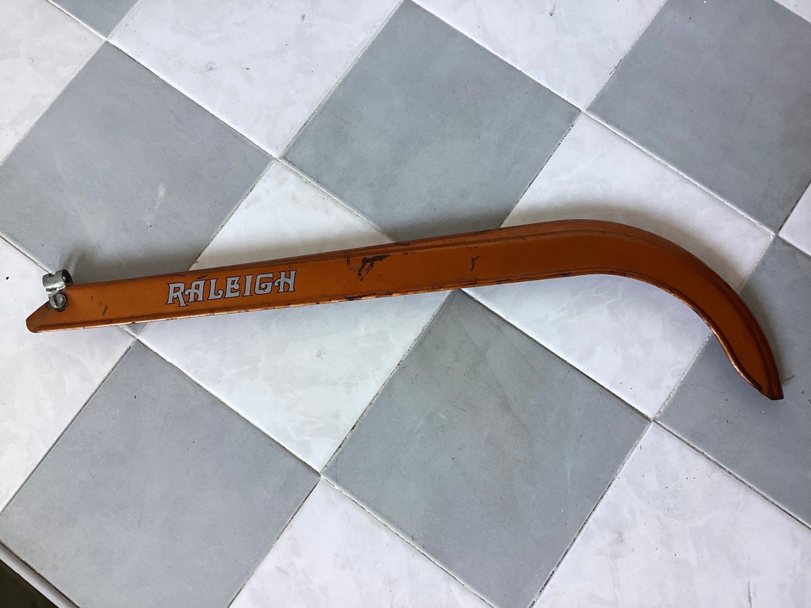 Garde chaine raleigh, Enlèvement, Utilisé