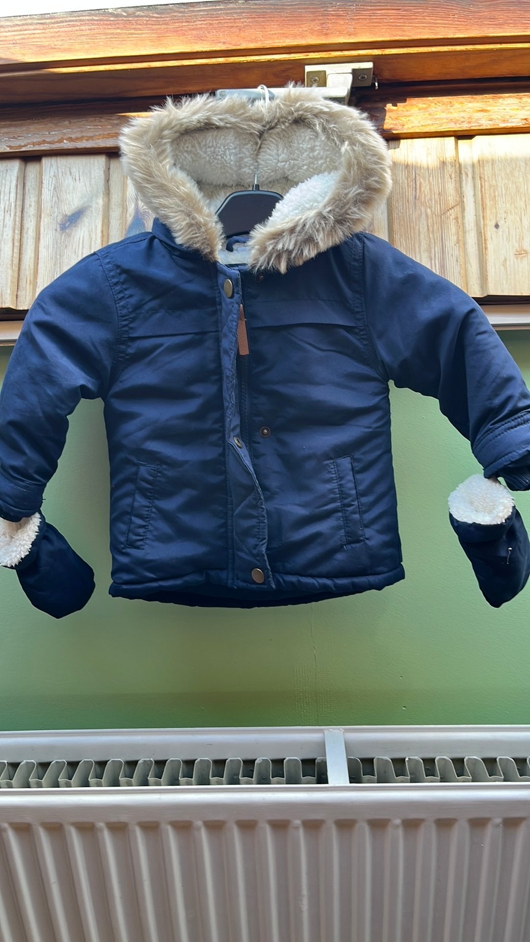 Warm winterjasje maat 74, Kinderen en Baby's, Ophalen of Verzenden, Zo goed als nieuw