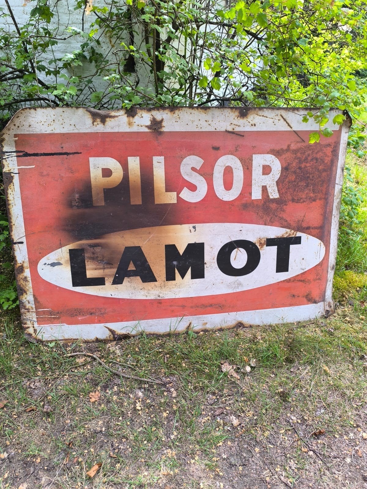 Reclamebord Pilsor Lamot, Ophalen, Reclamebord