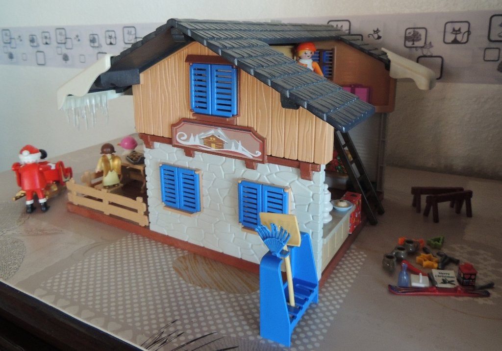 Playmobil - Chalet de ski avec père Noël, Enlèvement