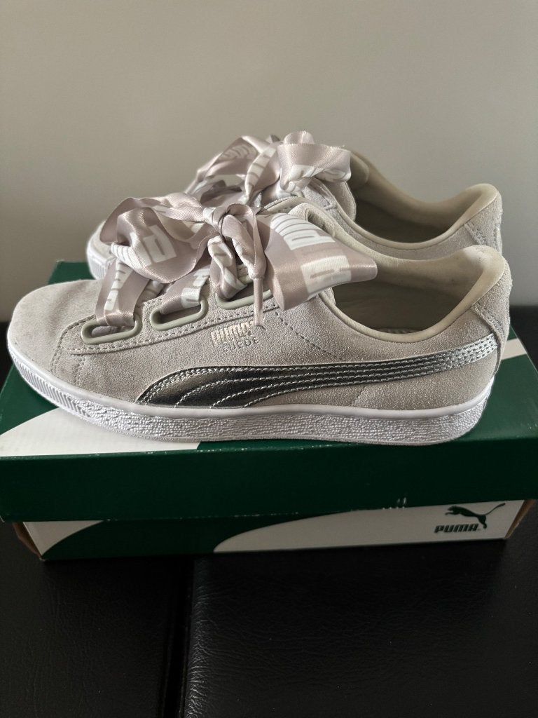 Puma grijze sneaker maat 37 als nieuw, Gris, Puma, Sneakers et Baskets, Comme neuf