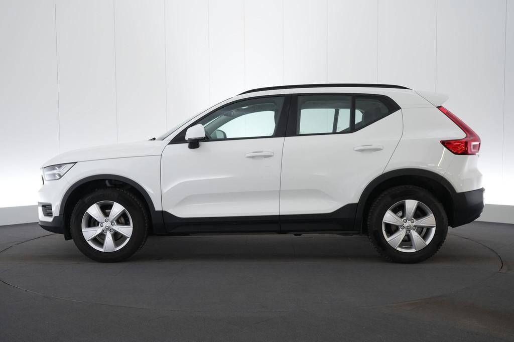 (2BVH392) VOLVO XC40, Auto's, Voorwielaandrijving, Stof, Gebruikt, Euro 6