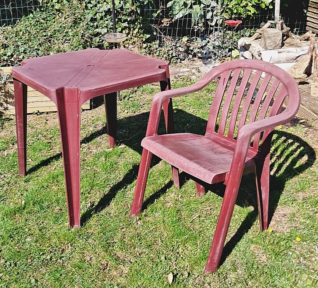 Terras tafels en stoelen, Tuin en Terras, Ophalen, Gebruikt, Kunststof, Stapelbaar