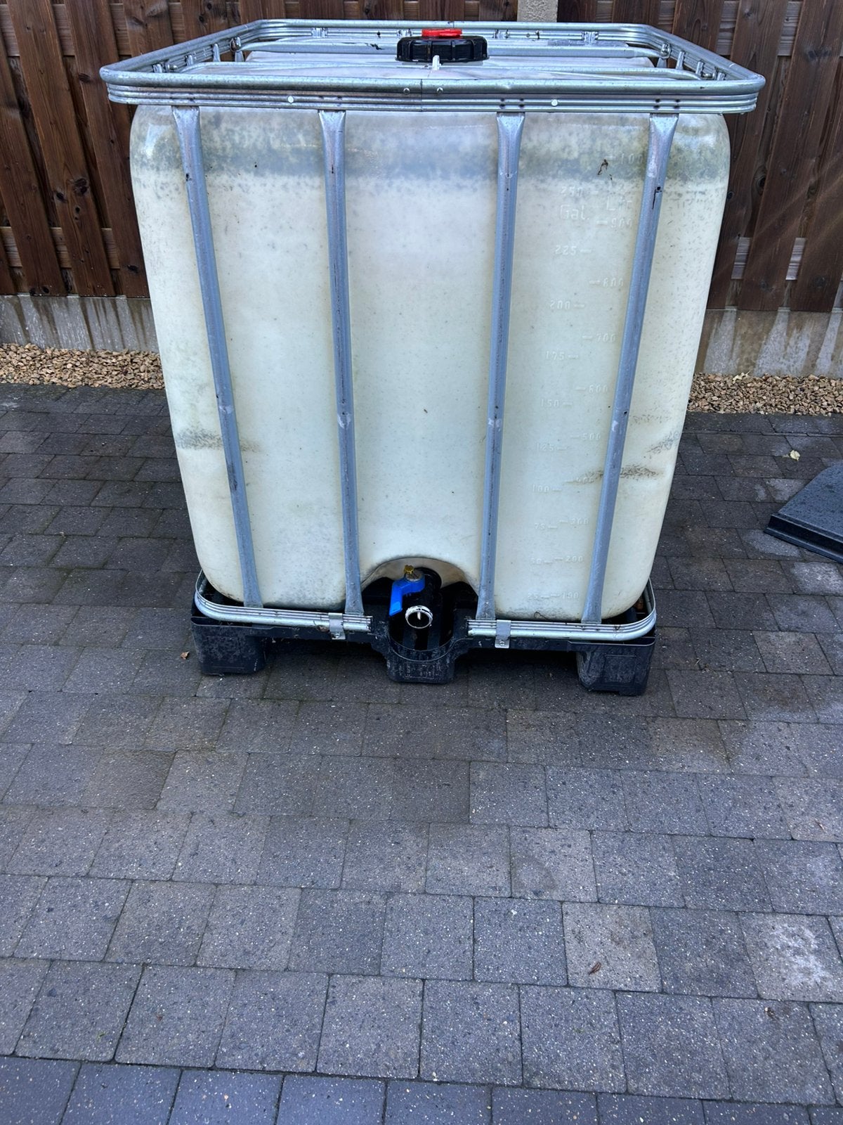 1000 liter vat, Tuin en Terras, Ophalen, Zo goed als nieuw