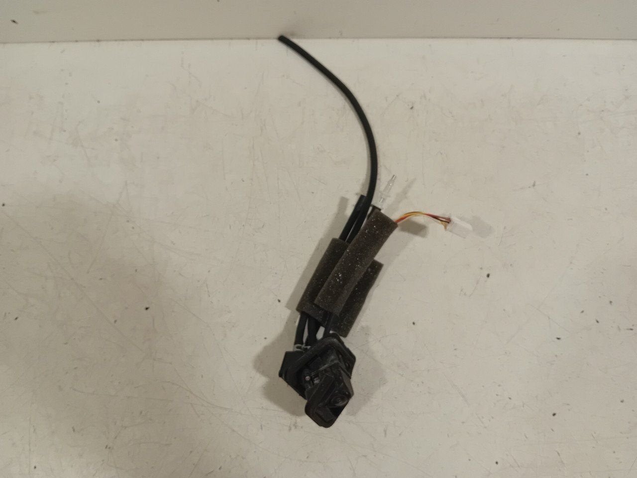 Camera achter Nissan X-Trail, Onderdelen@venauto.nl, Van der Ven Autorecycling B.V., Gebruikt, Ettenseweg 76, 4706 PB Roosendaal, The Netherlands