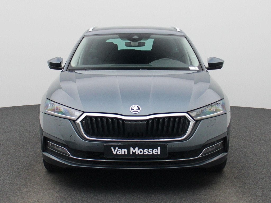 Skoda Octavia Combi 2.0 CRTDI 85kW Ambition Trekhaak | Adapt, Auto's, Skoda, Voorwielaandrijving, Stof, 5 deurs, Zilver of Grijs