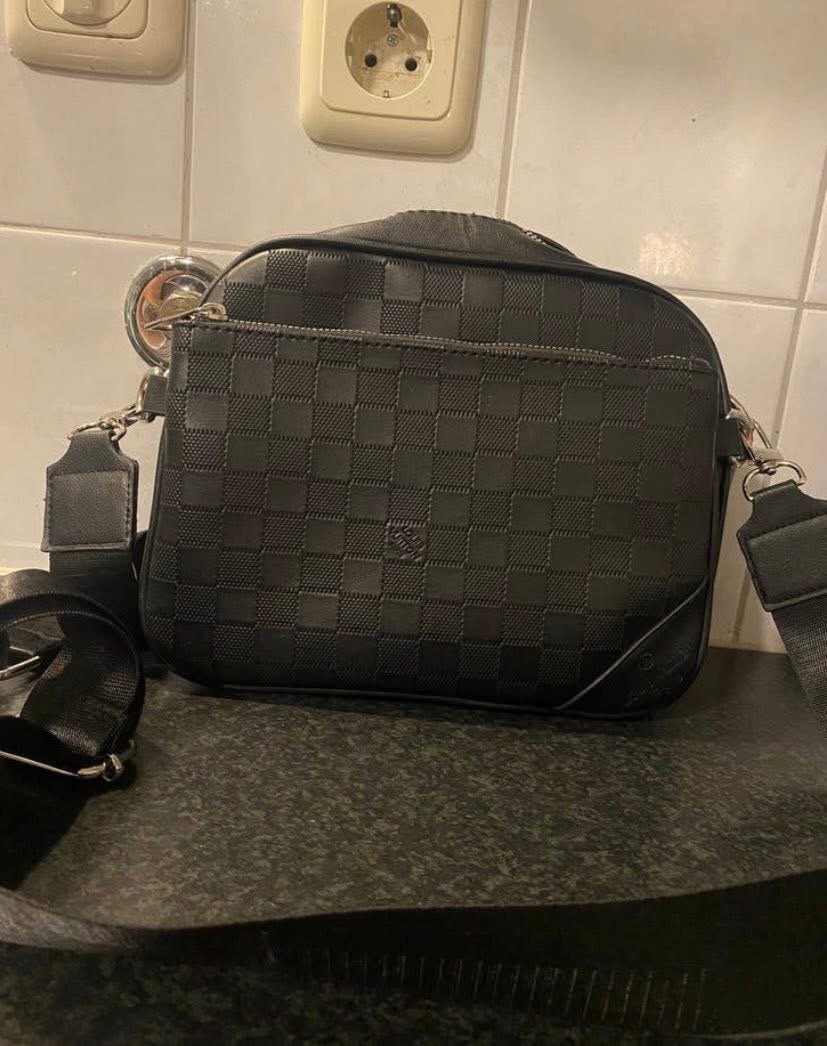 Louis vuitton tas, Ophalen of Verzenden, Zo goed als nieuw