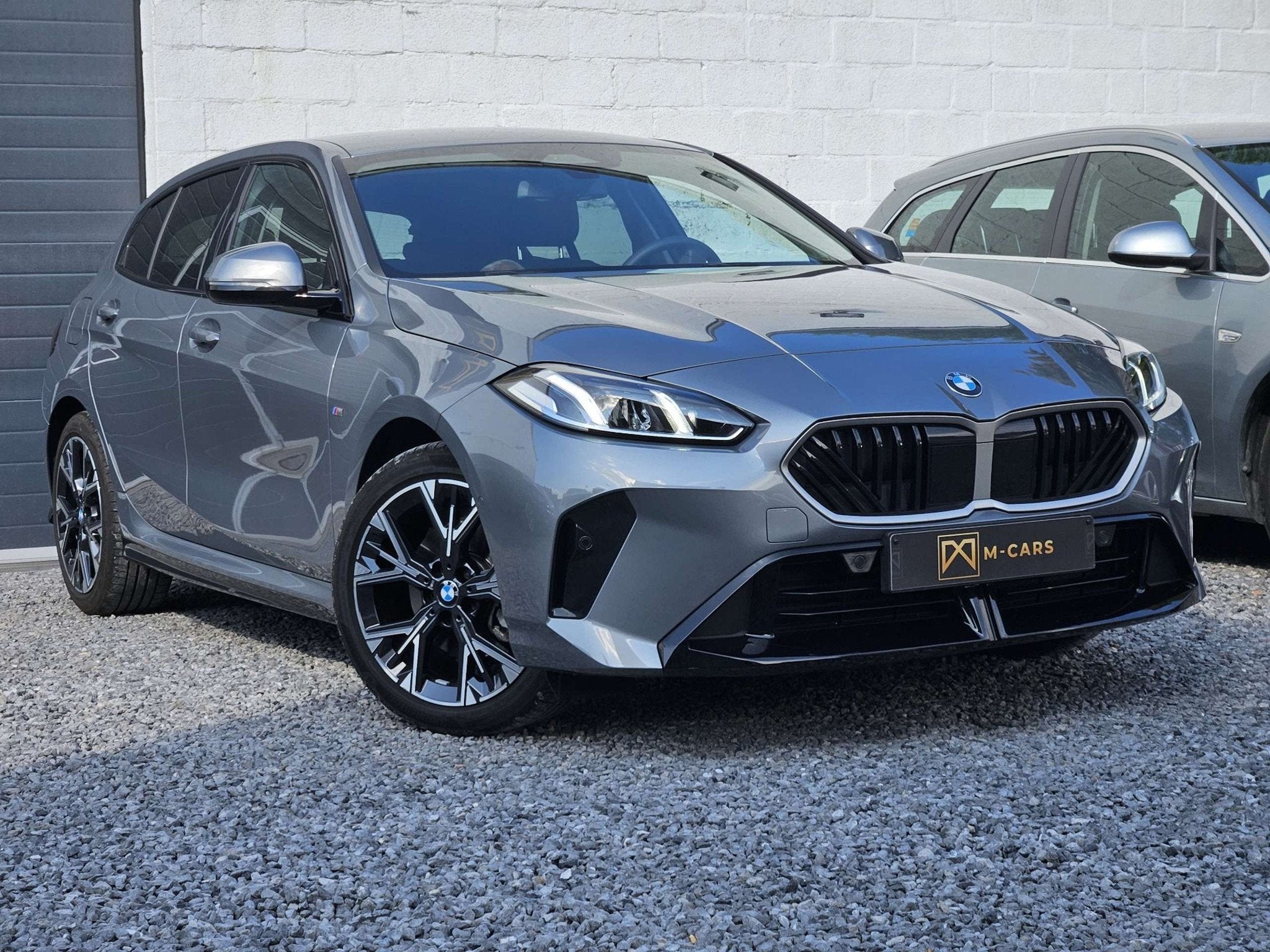 BMW 1 Serie 116 M SPORT * 2025 * (bj 2025, automaat), Auto's, BMW, Zwart, Leder, Bedrijf, 5 deurs