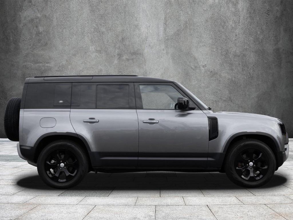 prachtige land rover defende rmet 94750 km  prachtwagen, Automaat, Leder, Dealer onderhouden, Zilver of Grijs