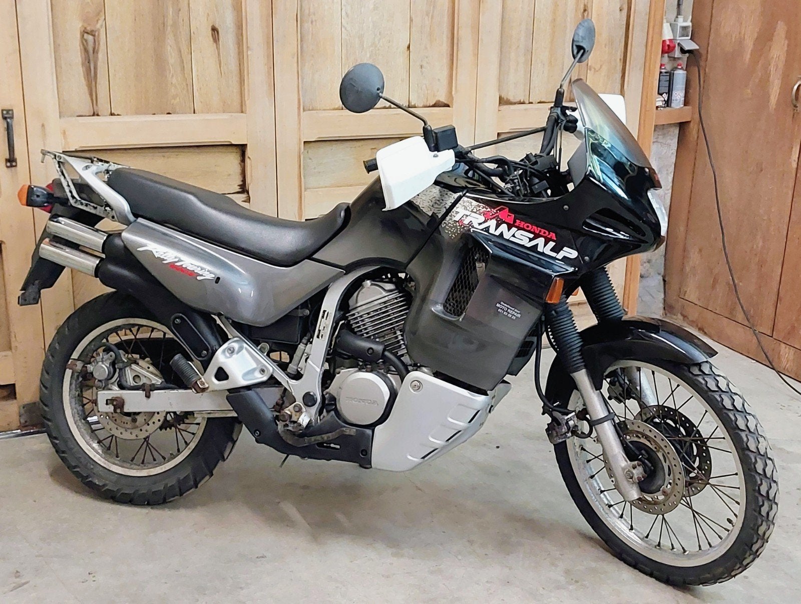 Honda Transalp XLV 600 PD10 1998 (17.355 km), Motoren, Motoren | Oldtimers, Enduro, 12 t/m 35 kW, 2 cilinders, Minimaal motorrijbewijs A2
